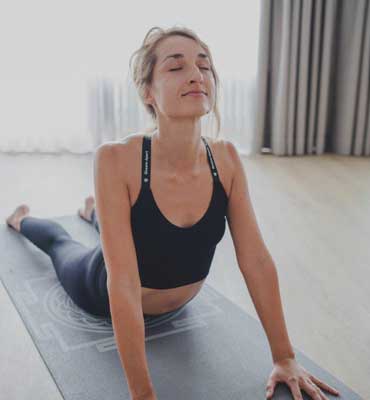AYURVEDA – YOGA – MEDITATION sind “Geschwister” der vedischen Wissenschaften, der in Indien beheimateten Weisheitslehre, die mittlerweile auch bei uns im Westen seit vielen Jahren etabliert ist. Ayurveda kümmert sich mehr um die physische Dimension...