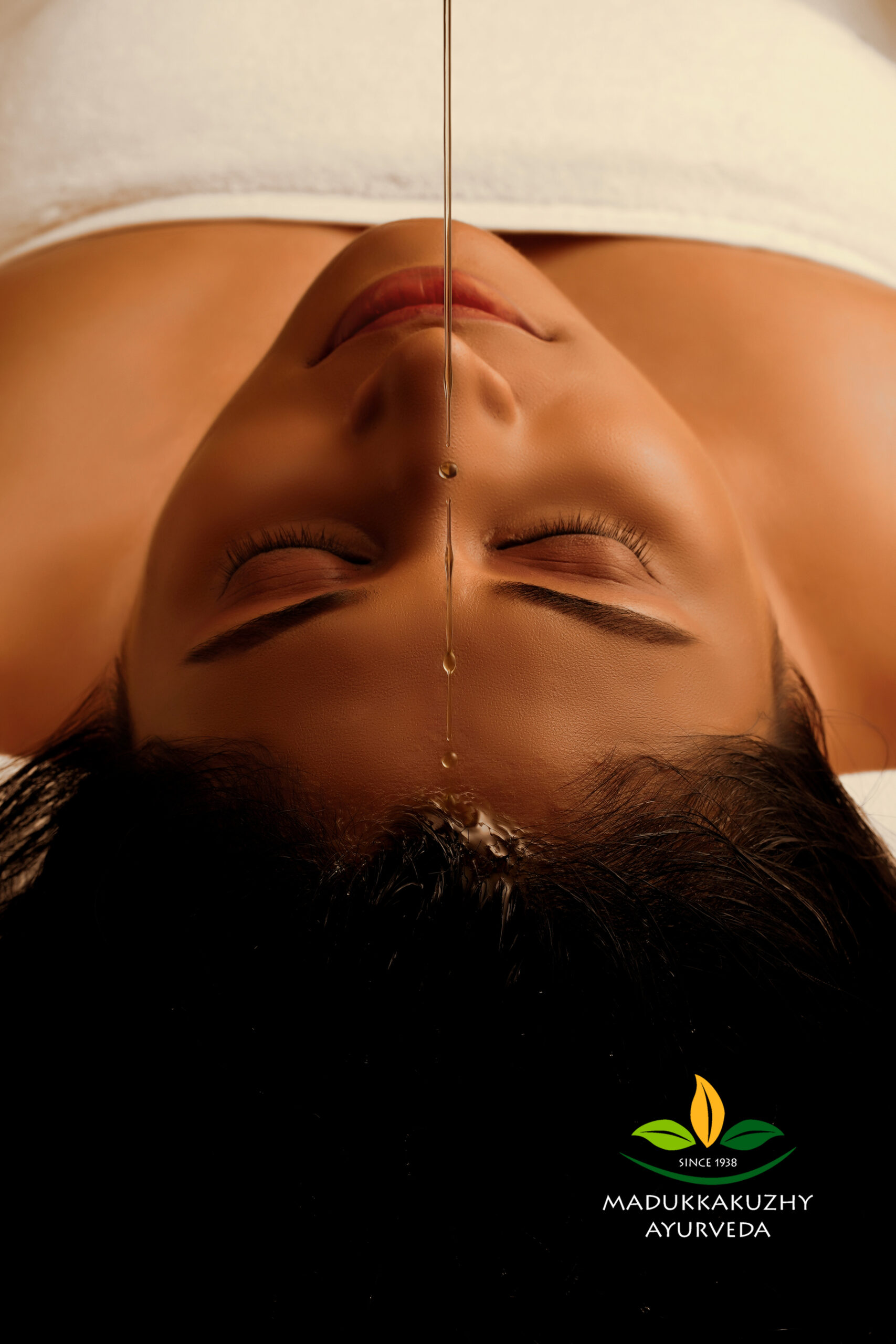 Shirodhara treatment